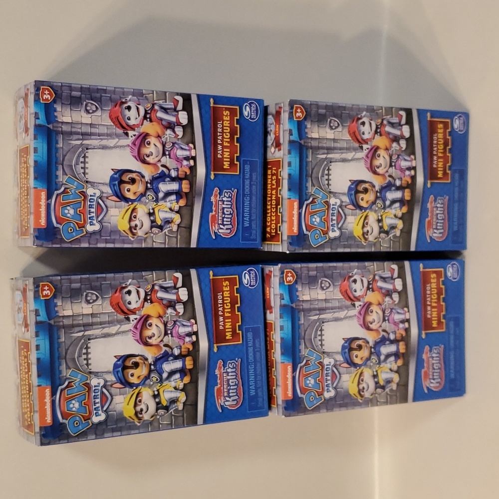 Paw Patrol Rescue Knights BLIND BOX Mini Figures with Castle Tower Container